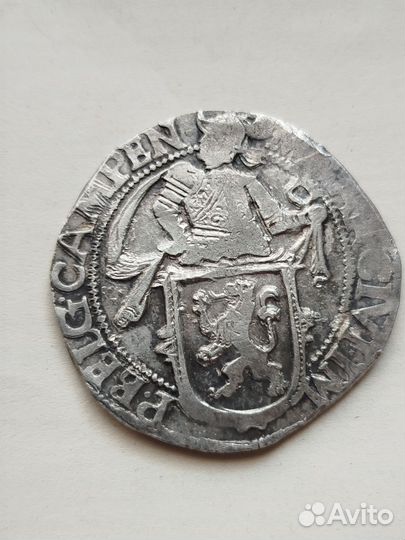 Старинная монета