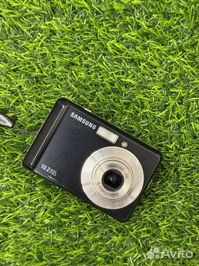Цифровой фотоаппарат Samsung ES15 y2k