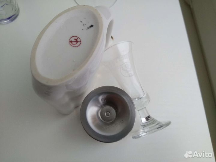 Бокалы рюмки