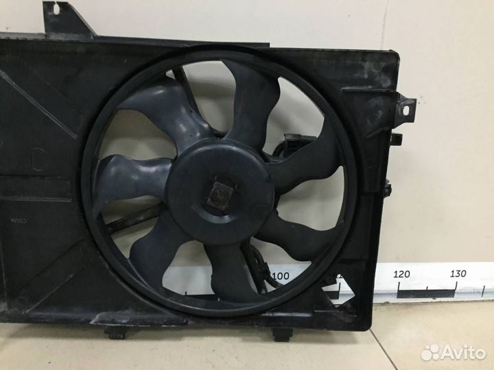 Б/У Диффузор вентилятора 253801C360 Hyundai-KIA