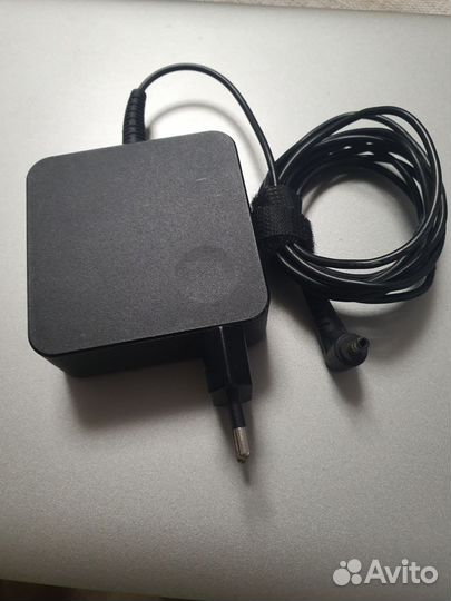 Ноутбук lenovo