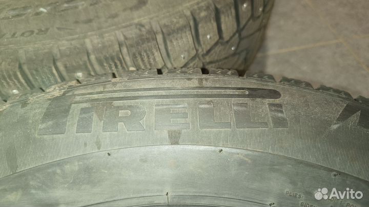 Pirelli Ice Zero 195/65 R16