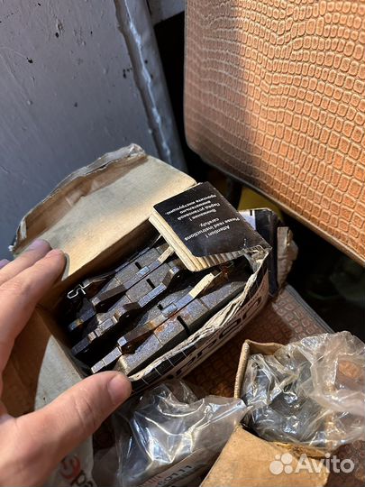 Тормозные колодки toyota land cruiser 100 ADB3831