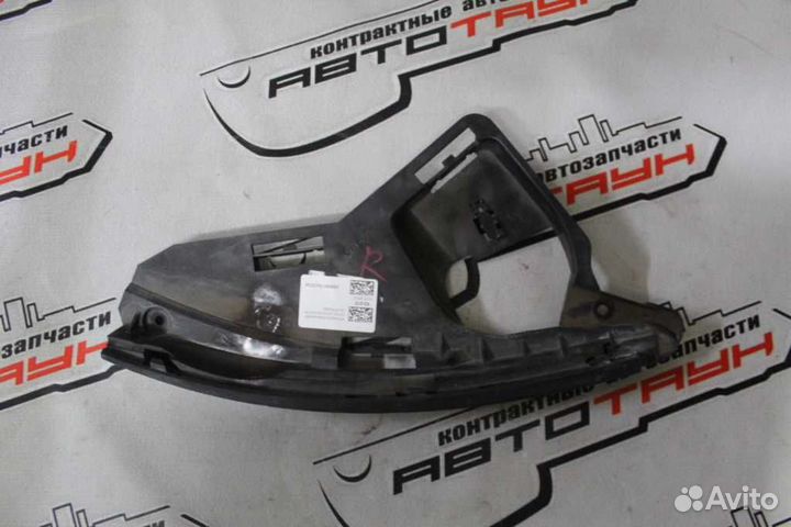 Кронштейн бампера volvo XC60 DZ передний правый ни