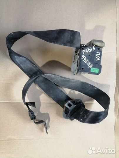 Ремень левый передний шкода фабия 1