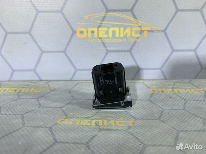 Кнопка многофункциональная Opel Astra J OPC A20NFT