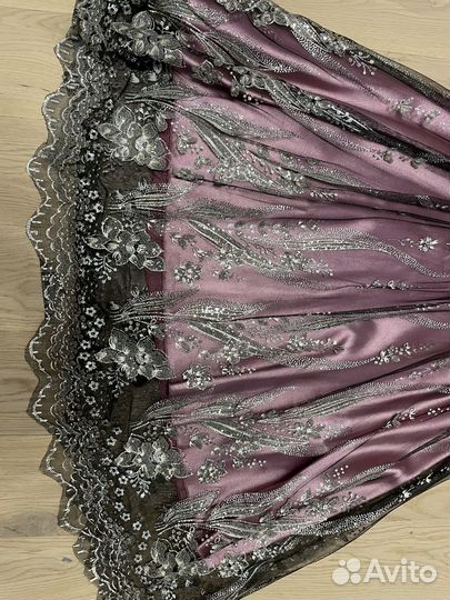 Вечернее платье