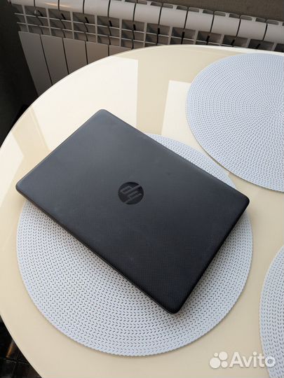 Ноутбук HP 14-dk1009ur