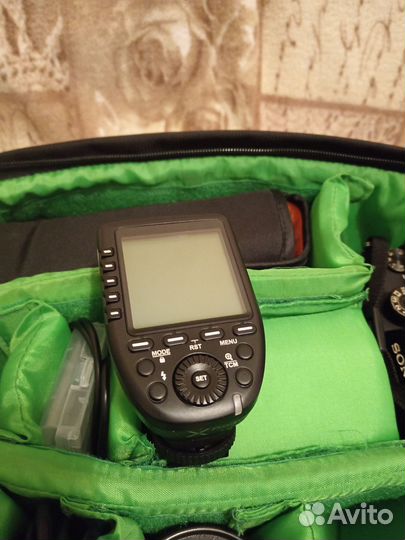 Зеркальный фотоаппарат Sony а 9