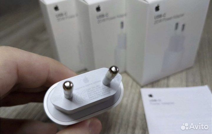 Зарядный блок iPhone 20 w