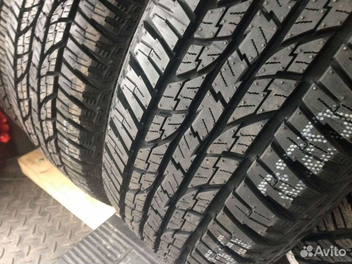 Yokohama Geolandar A/T G015 265/65 R17