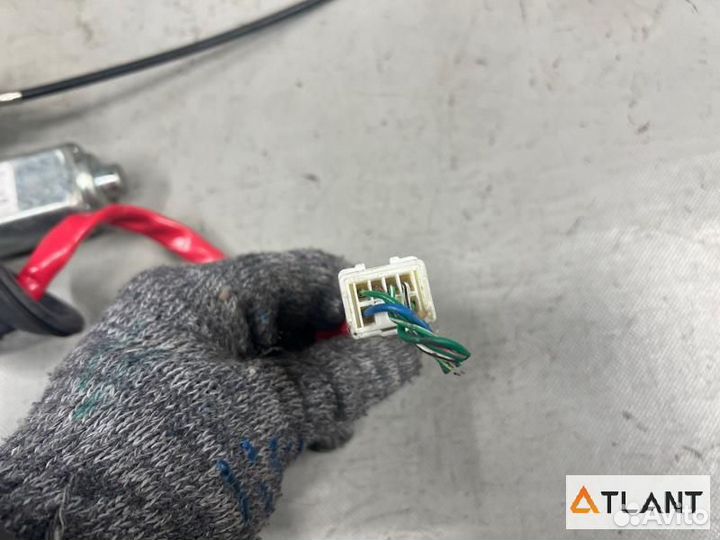 Стеклоподъемник передний правый nissan skyline