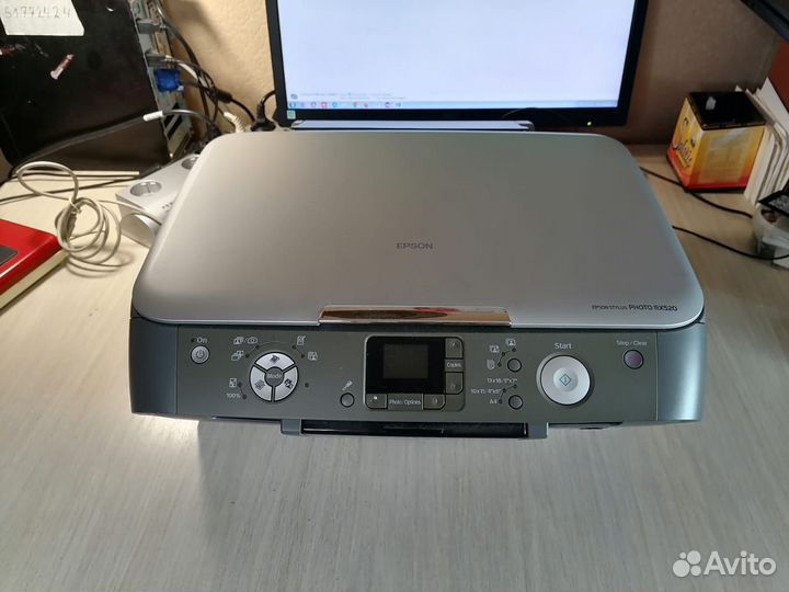 Мфу epson stylus photo RX520