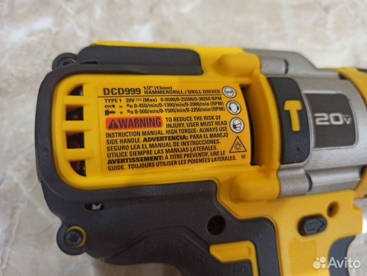 Набор электроинструмента Dewalt DCK2100P2