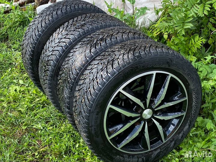 Nokian hakkapeliitta 8 205 55 r16