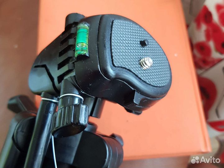 Штатив Dicom TV-275