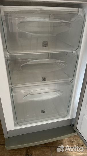 Холодильник samsung