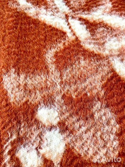 Одеяло из верблюжьей шерсти