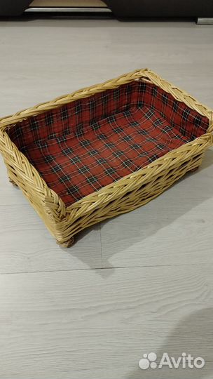 Корзина плетёная для питомцев