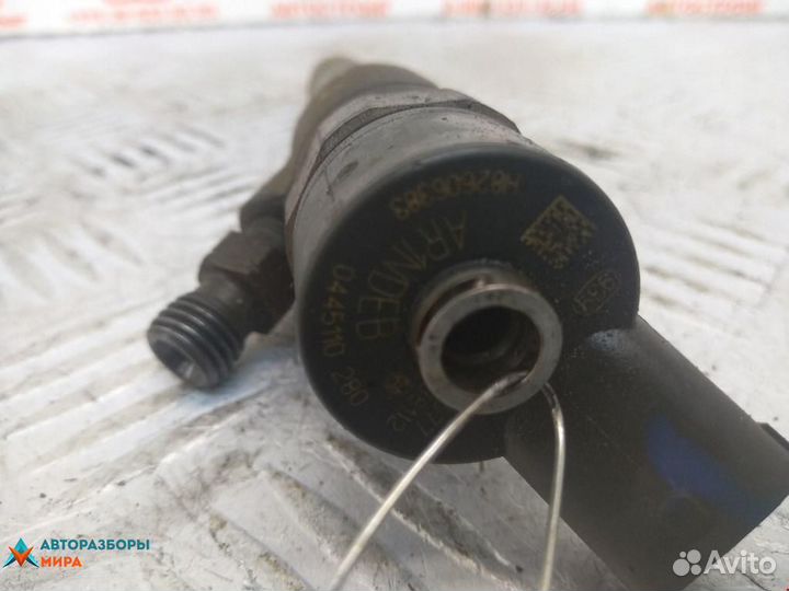 Форсунка Renault Scenic 2 2006 8200606383