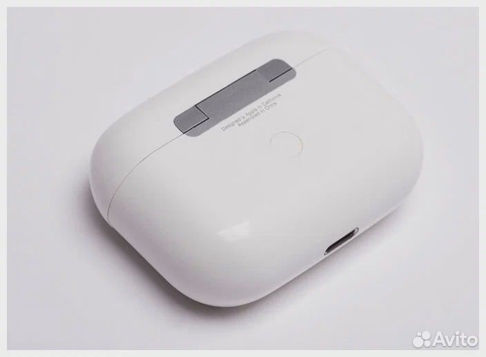 Зарядный кейс Apple AirPods Pro 2