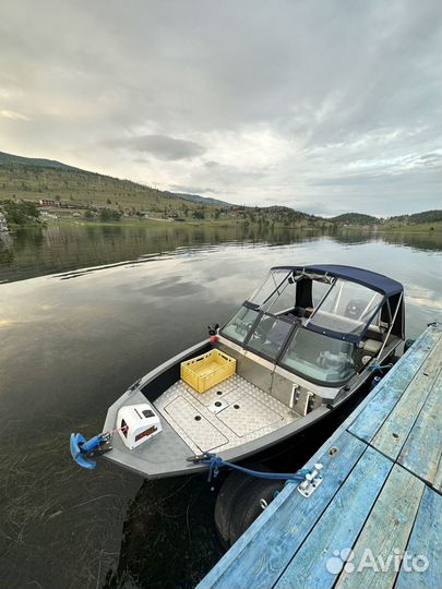 Продам лодку волжанка 50 fish алюминевый корпус