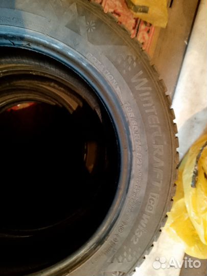 Kumho WinterCraft Ice Wi32 185/65 R15 92T