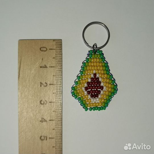 Брелок из бисера 