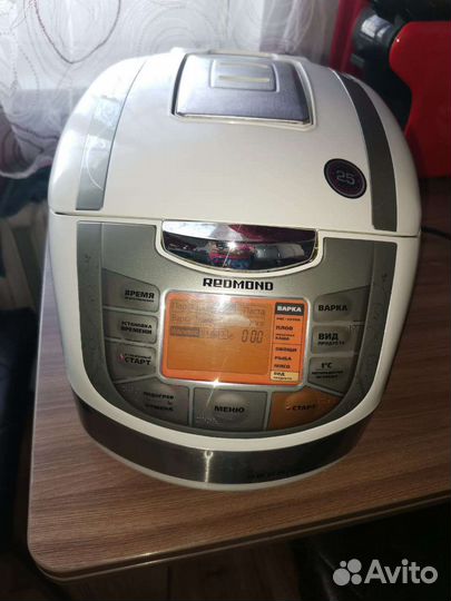 Мультиварка redmond