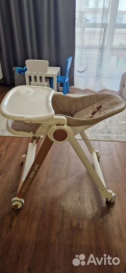 Стульчик для кормления happy baby berny v2