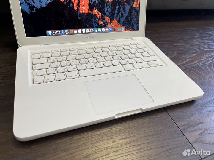 Apple Macbook Pro 13 a1342 2011