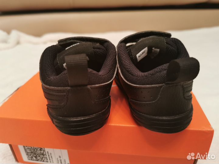 Кроссовки детские nike