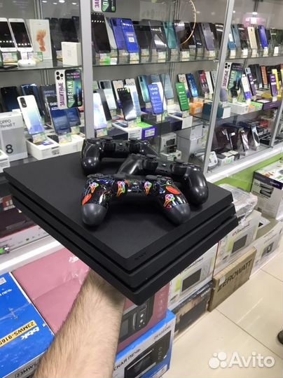 Sony playstation PS4 pro+ 3 джойстика