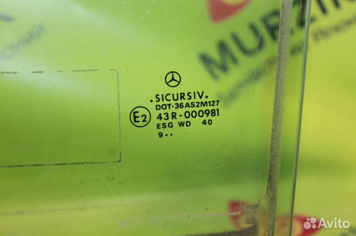 Стекло двери переднее левое Mercedes V-Class W638