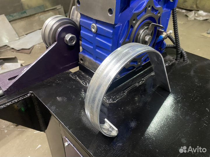 Крючкогибочный станок