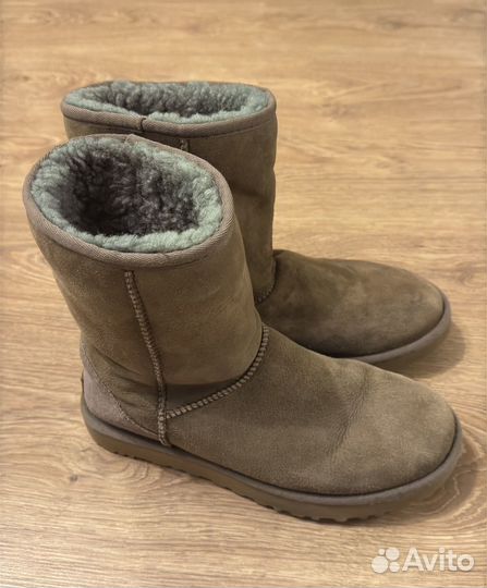 Ugg 39