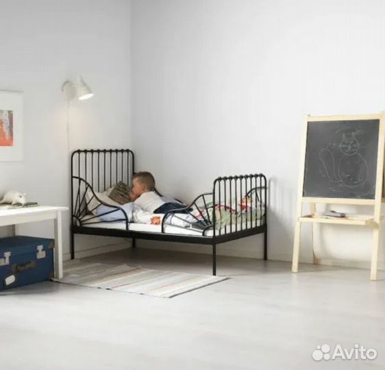 Кровать детская IKEA раздвижная + матрас
