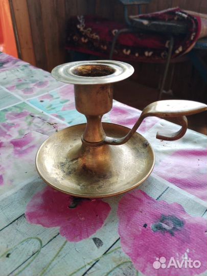 Подсвечник