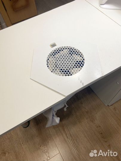 Вытяжка для маникюра + стол