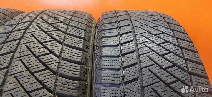 Continental ContiVikingContact 6 SUV 235/55 R19 105T