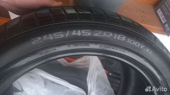 Nokian Tyres zLine 245/45 R18 100Y