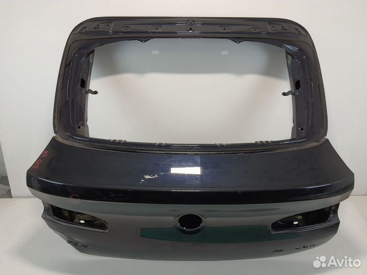 BMW g02 X4 (c 17) дверь багажника