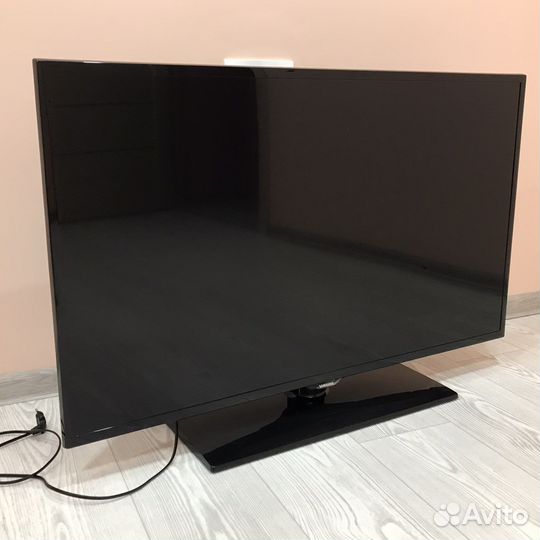 Продам телевизор samsung