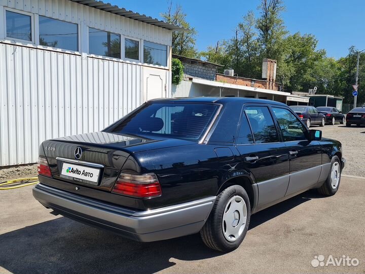 Mercedes-Benz E-класс 2.2 AT, 1994, 145 000 км