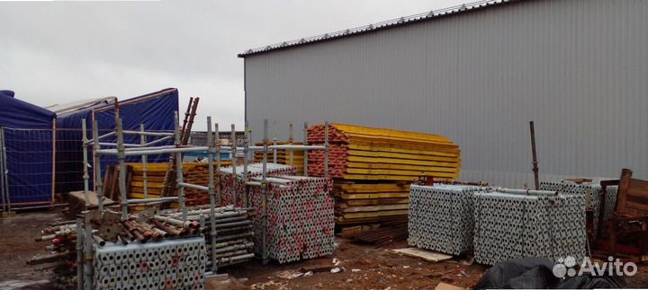 Телескопические стойки для строительных проектов Б/У