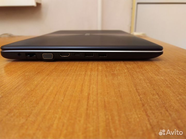 Ноутбук asus / i3-8130U 2.2-3.4ггц/ Geforce мх 130