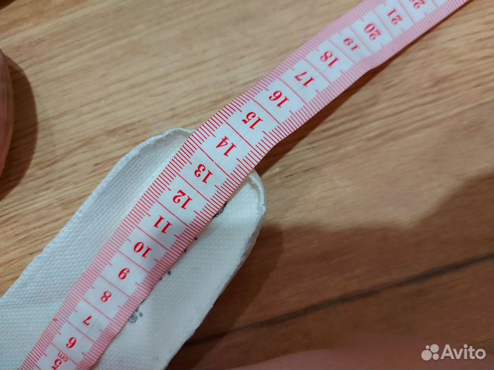 Детские кроссовки изики 20 размер