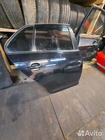 Дверь задняя правая фольксваген джетта 5