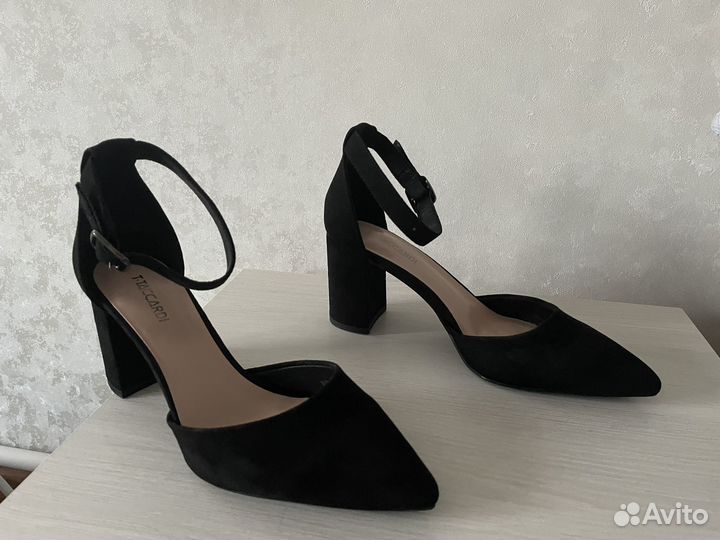 Туфли на каблуке