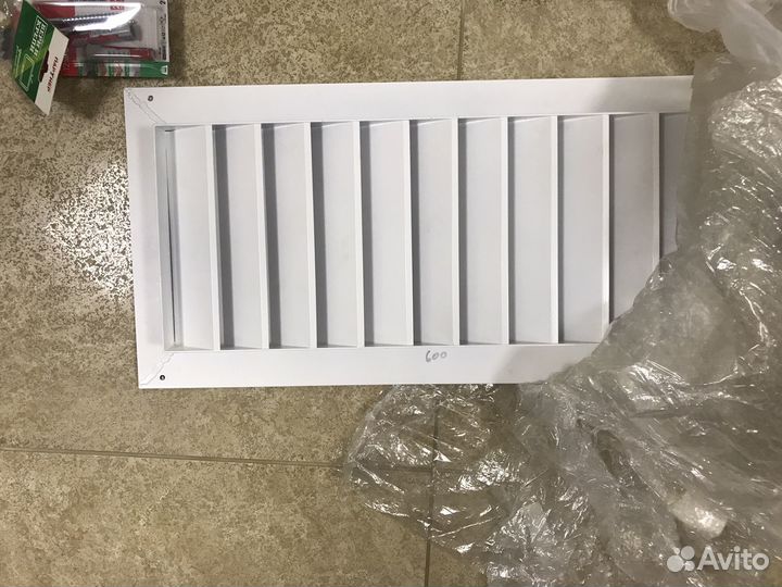 Решетка для приточно-вытяжной вертиляции 30х60